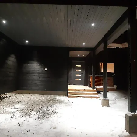 Louhi B * Äkäslompolo