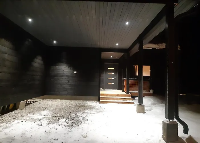 Louhi B * Äkäslompolo